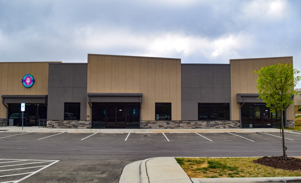 164 Bratton Dr, Garner, NC for lease - Building Photo - Image 3 of 9