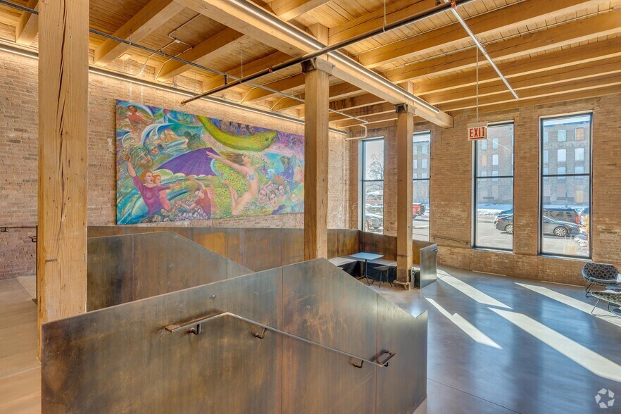 924 W 19th Pl, Chicago, IL à louer - Hall d’entrée - Image 2 de 9