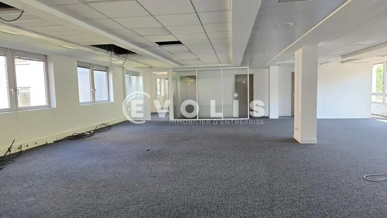 22 Quai Gallieni, Suresnes for lease - Interior Photo - Image 3 of 16