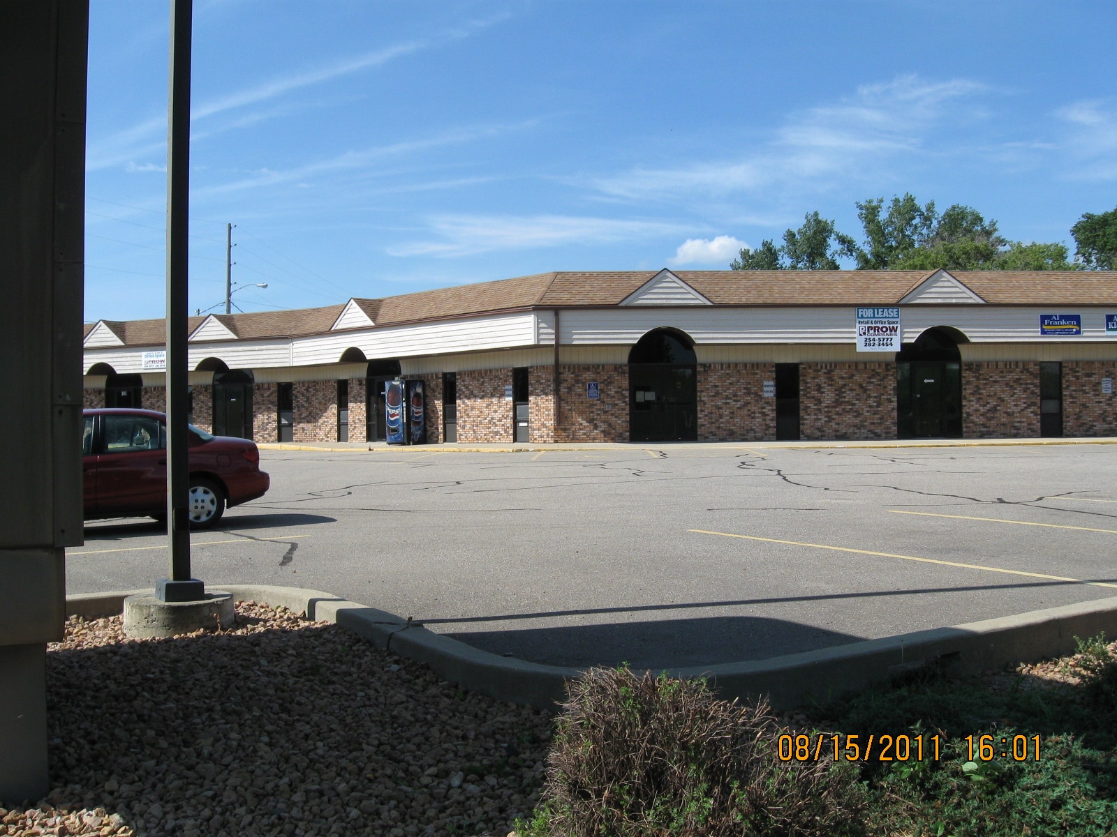 401 16th Ave NW, Rochester, MN for lease Primary Photo- Image 1 of 2