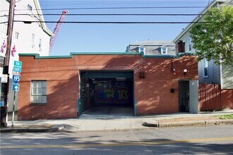 667 Wickenden St, Providence, RI à louer Photo intérieure- Image 1 de 16