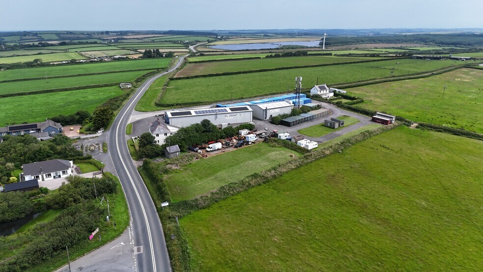 Morwenstow Rd, Bude à vendre - Photo du bâtiment - Image 2 de 10