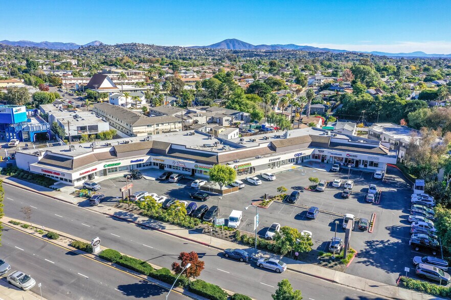 6663 El Cajon Blvd, San Diego, CA à louer - Photo du bâtiment - Image 1 de 4