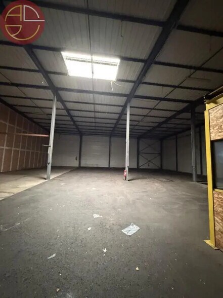 Industriel dans Beaupuy à louer - Photo intérieure - Image 2 de 7