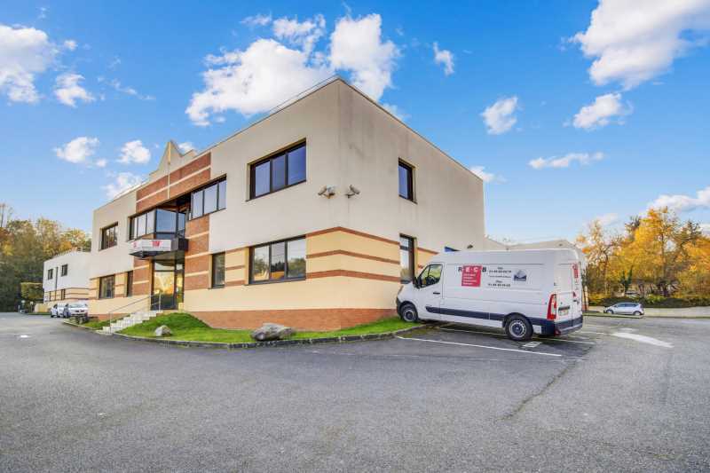 Flex in Champs-sur-Marne for lease - Building Photo - Image 3 of 12