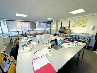 Plus de détails pour 35 Rue Bernard De Ventadour, Toulouse - Bureau à louer