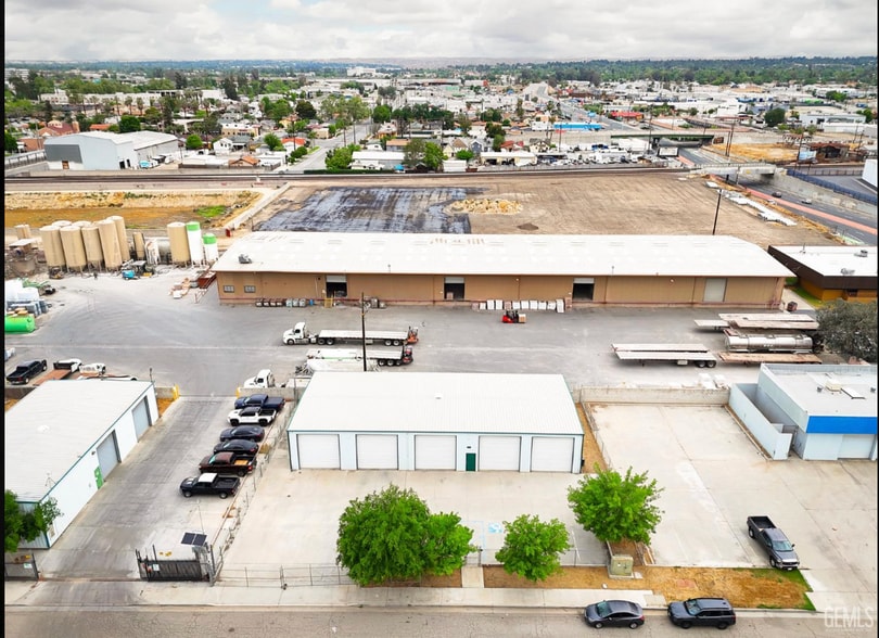 150 Hayden Ct, Bakersfield, CA for sale - Building Photo - Image 3 of 10