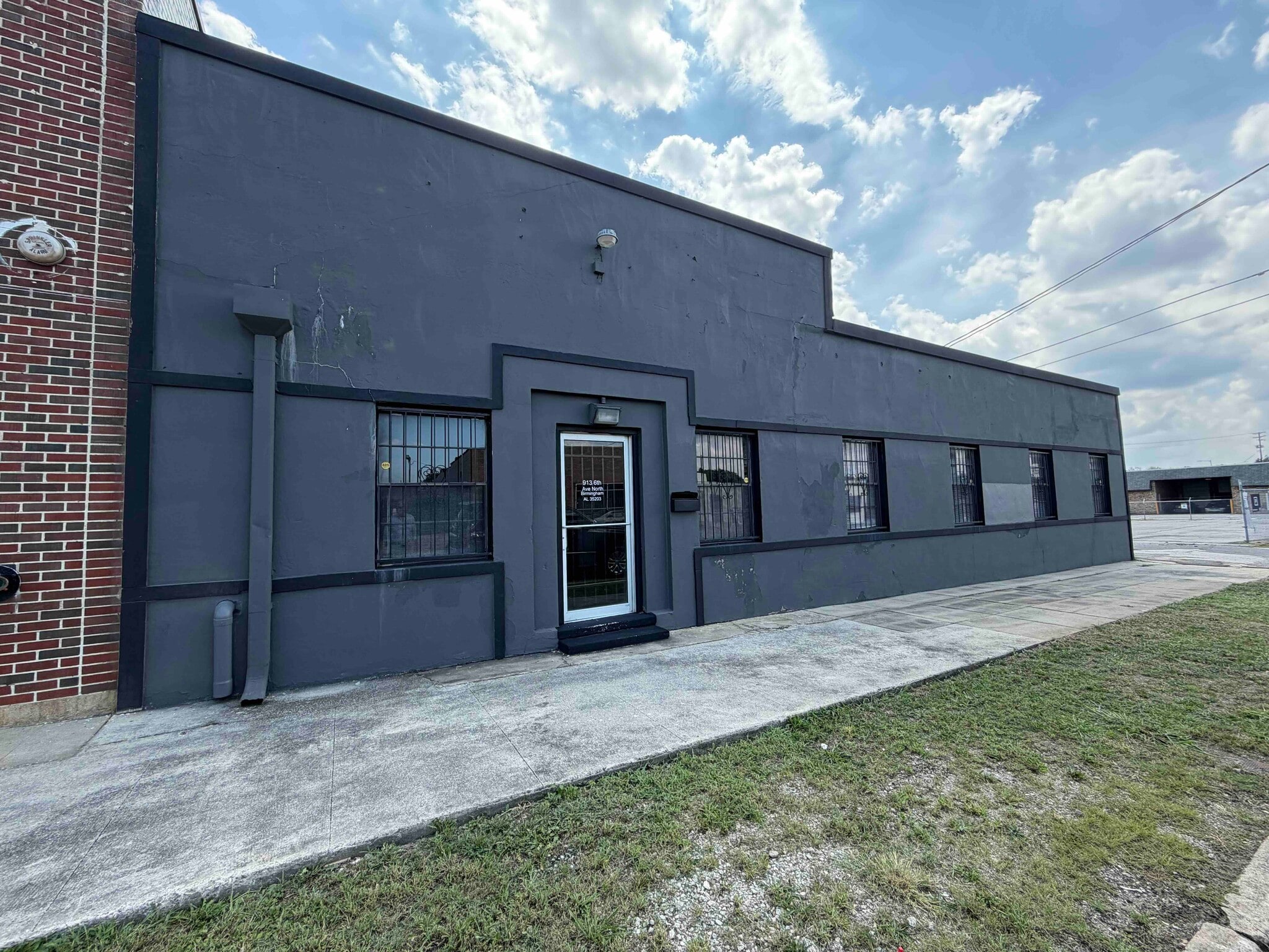 917 6th Ave N, Birmingham, AL for lease Building Photo- Image 1 of 16