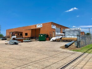 1915 Empire Central, Dallas, TX for lease Building Photo- Image 1 of 7