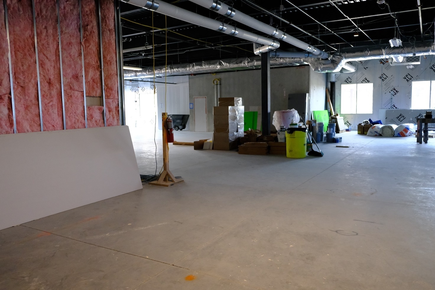 30115 State Road 52, San Antonio, FL for lease Interior Photo- Image 1 of 3