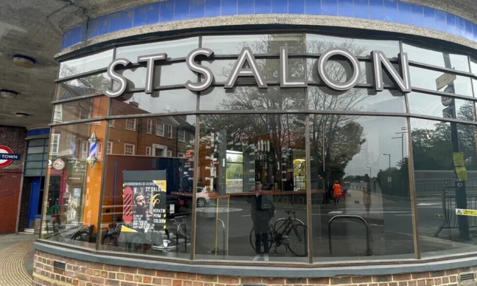 Gunnersbury Ln, Londres à louer - Photo du bâtiment - Image 1 de 1