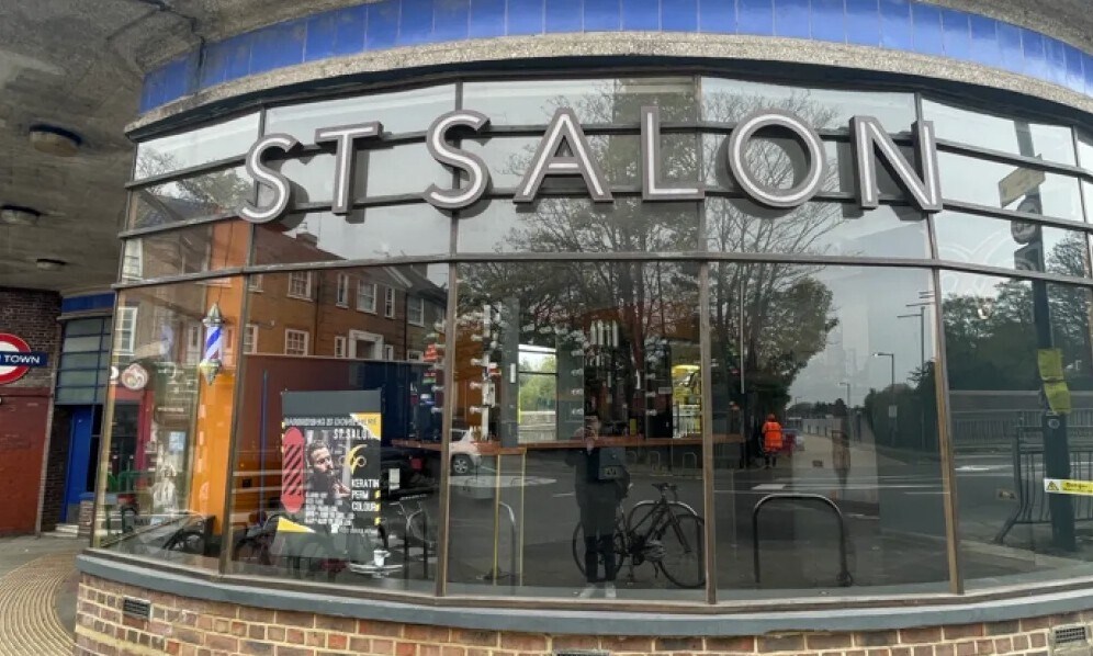 Gunnersbury Ln, Londres à louer Photo du bâtiment- Image 1 de 2