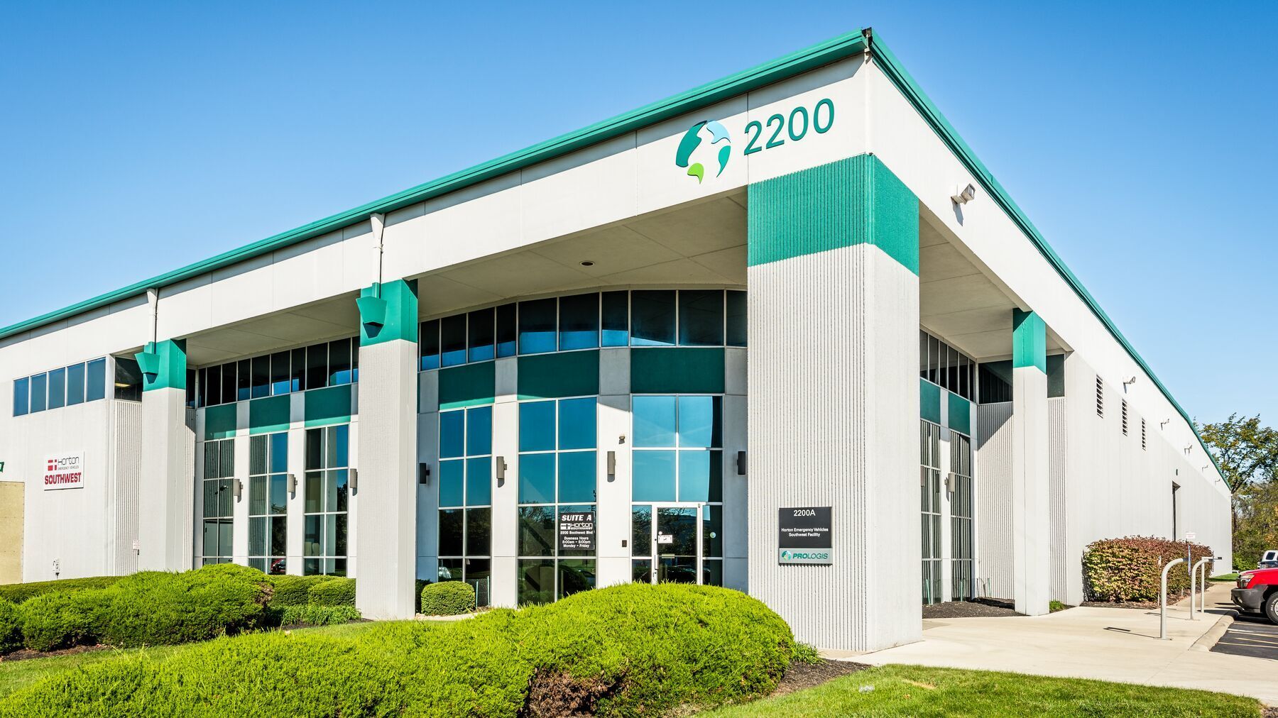 2200 Southwest Blvd, Grove City, OH for lease Building Photo- Image 1 of 3