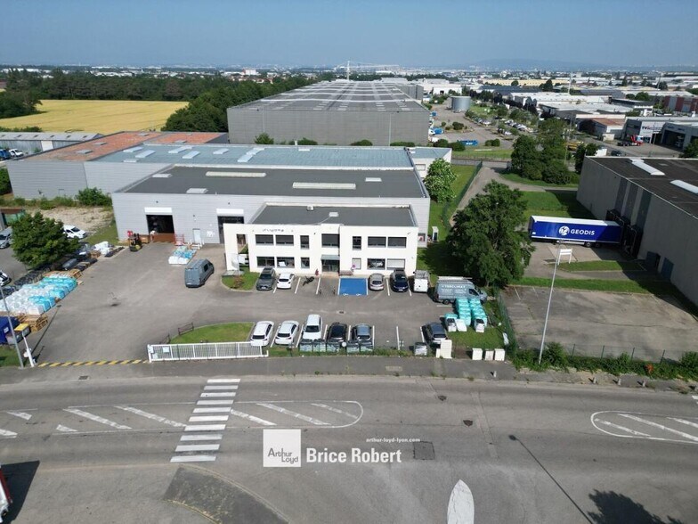 4 Rue Philippe Lebon, Genas for lease - Aerial - Image 2 of 11