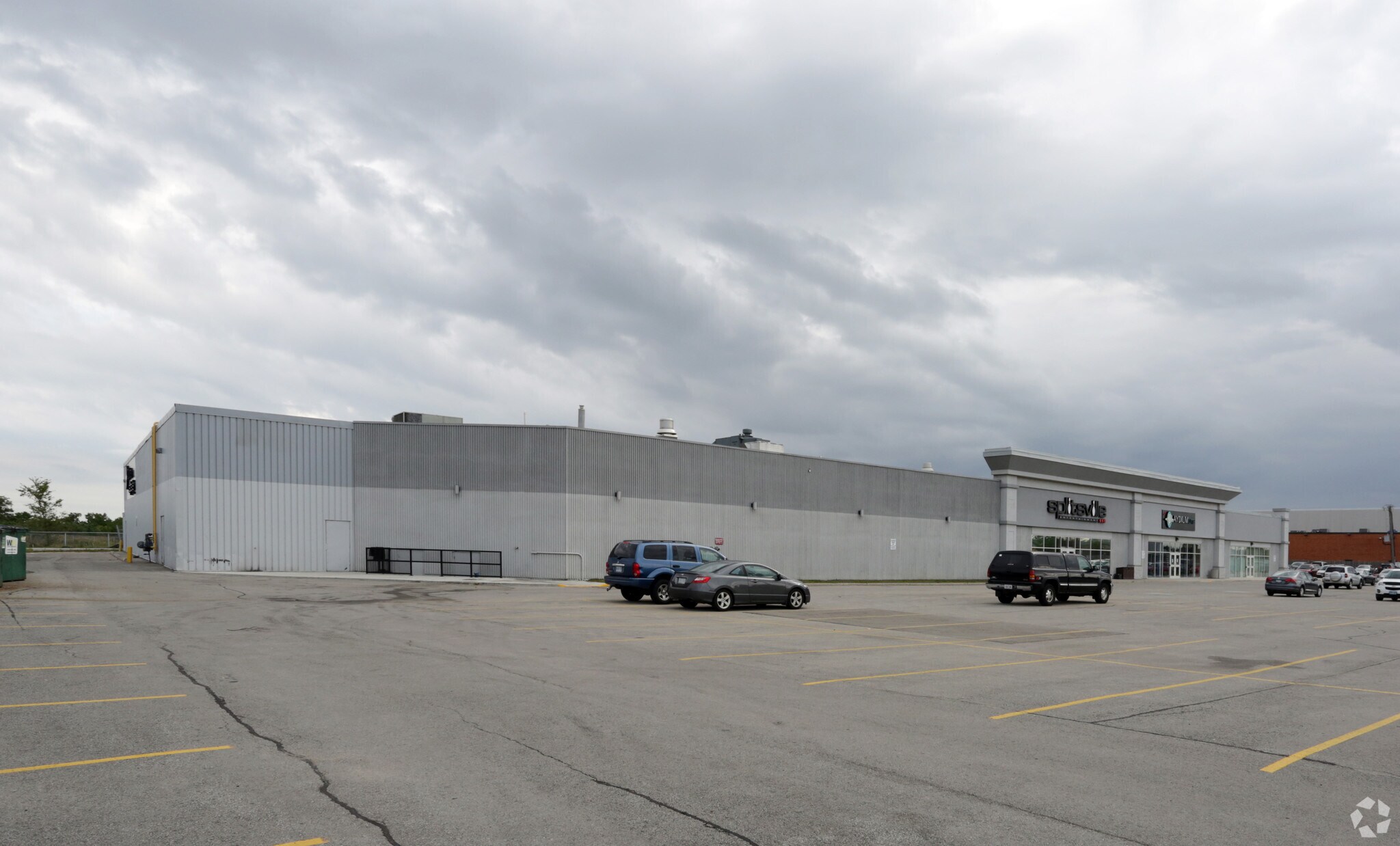 1525 Stone Church Rd E, Hamilton, ON à vendre Photo principale- Image 1 de 1