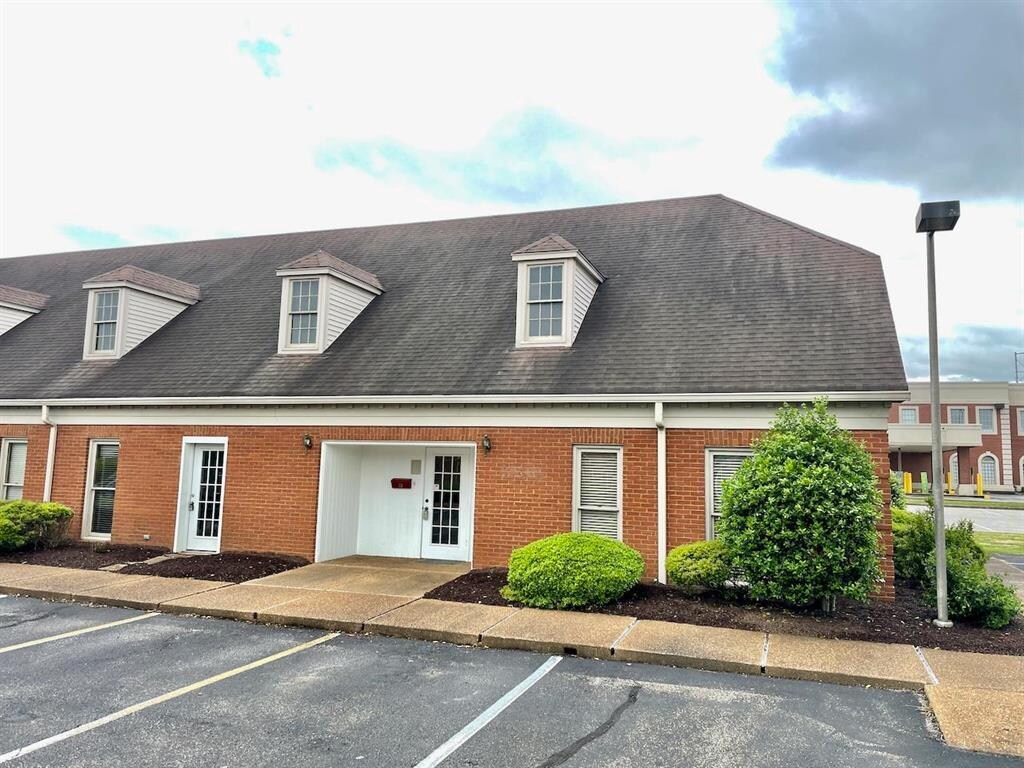 31-33 Murray Guard Dr, Jackson, TN for lease Primary Photo- Image 1 of 32