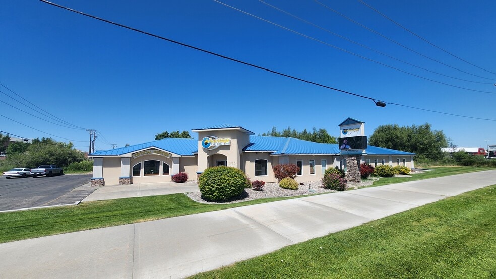 2550 S 25th E, Idaho Falls, ID for sale - Building Photo - Image 3 of 11