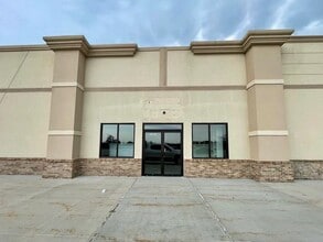 5012 3rd Ave, Kearney, NE for lease Building Photo- Image 2 of 8