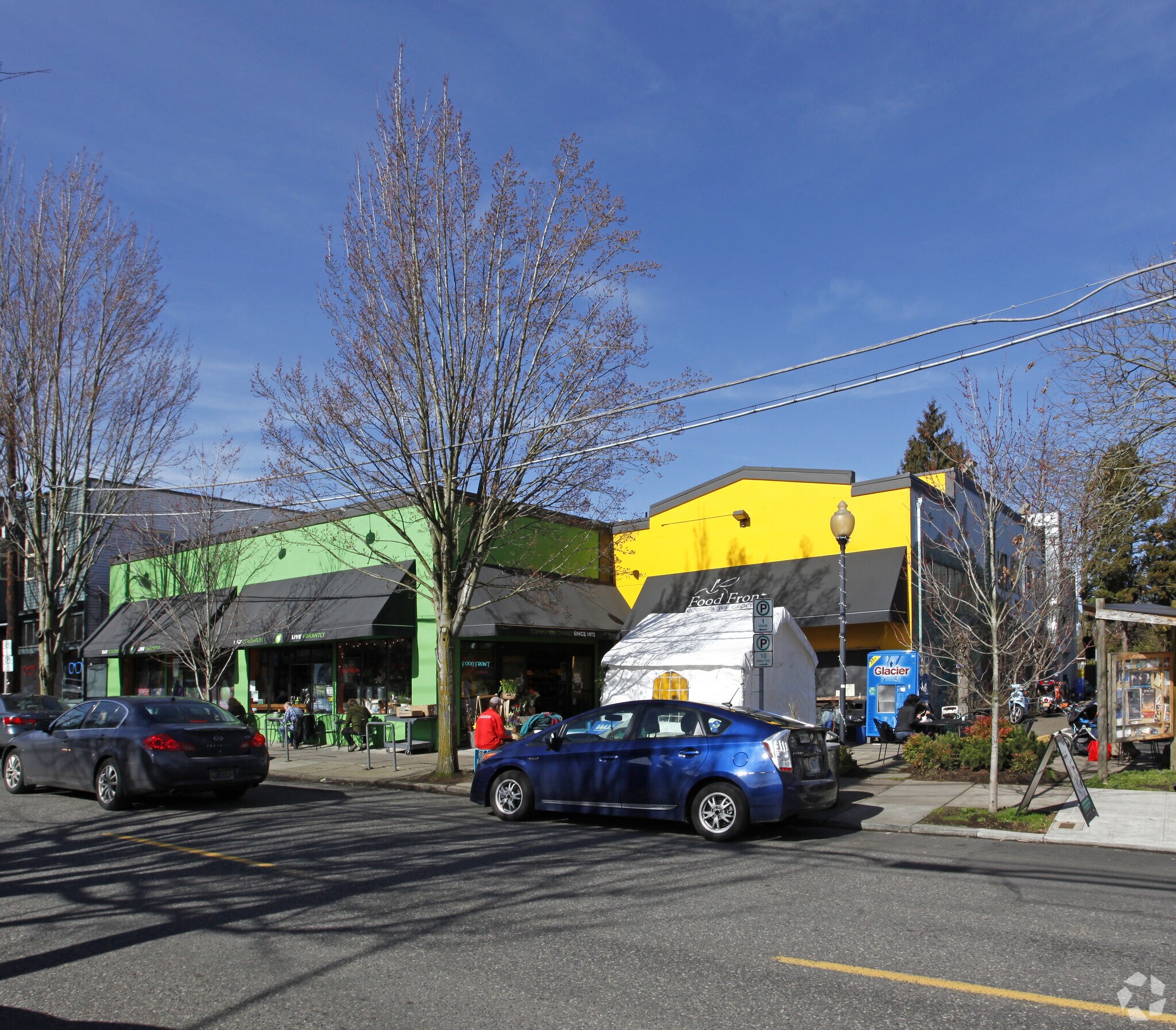 2375 NW Thurman St, Portland, OR for lease Primary Photo- Image 1 of 4