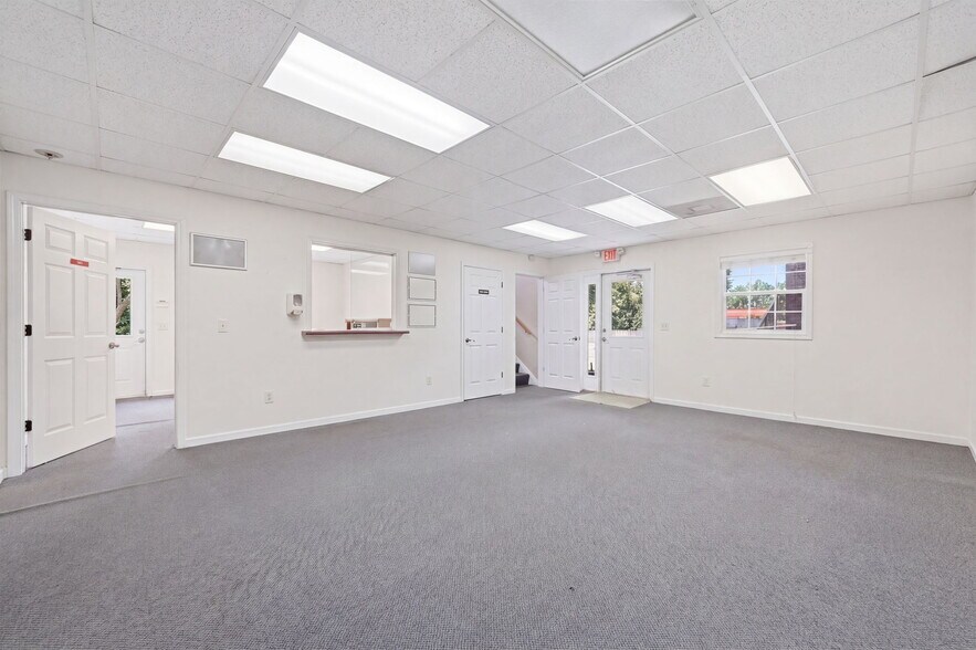 70 Mountain Dr, Dahlonega, GA for lease - Building Photo - Image 2 of 26