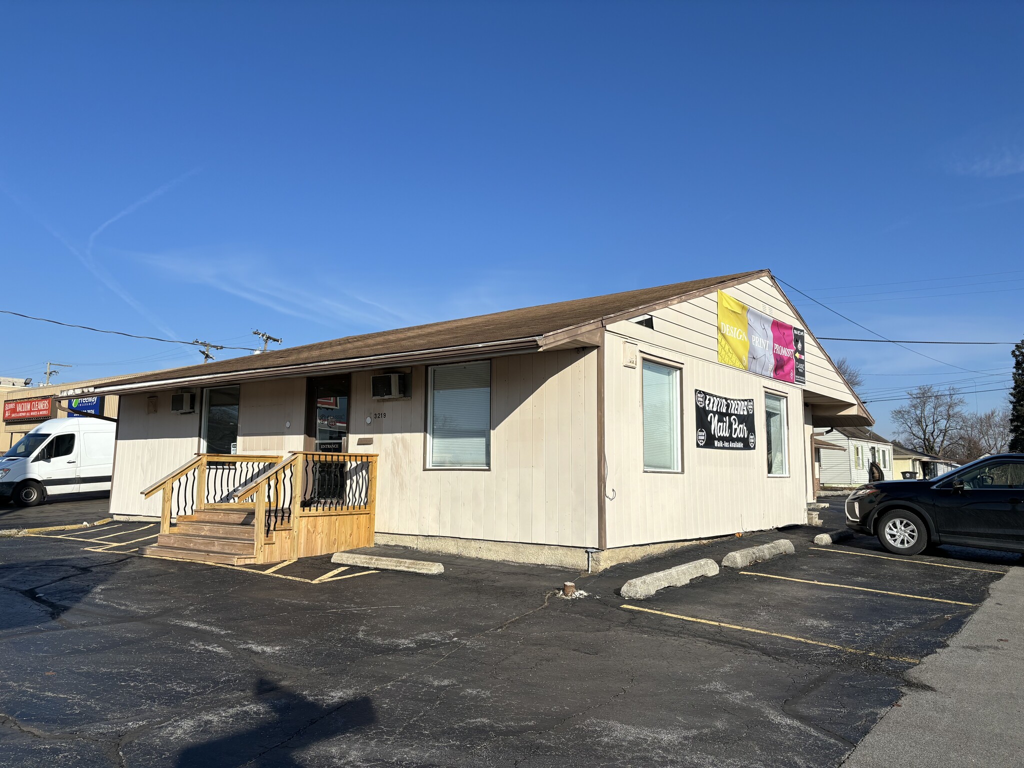 3219 E State Blvd, Fort Wayne, IN for sale Building Photo- Image 1 of 1