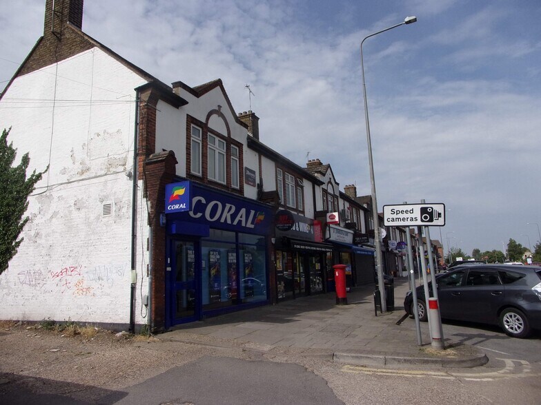 35A Lodge Ln, Grays à louer - Photo intérieure - Image 3 de 7