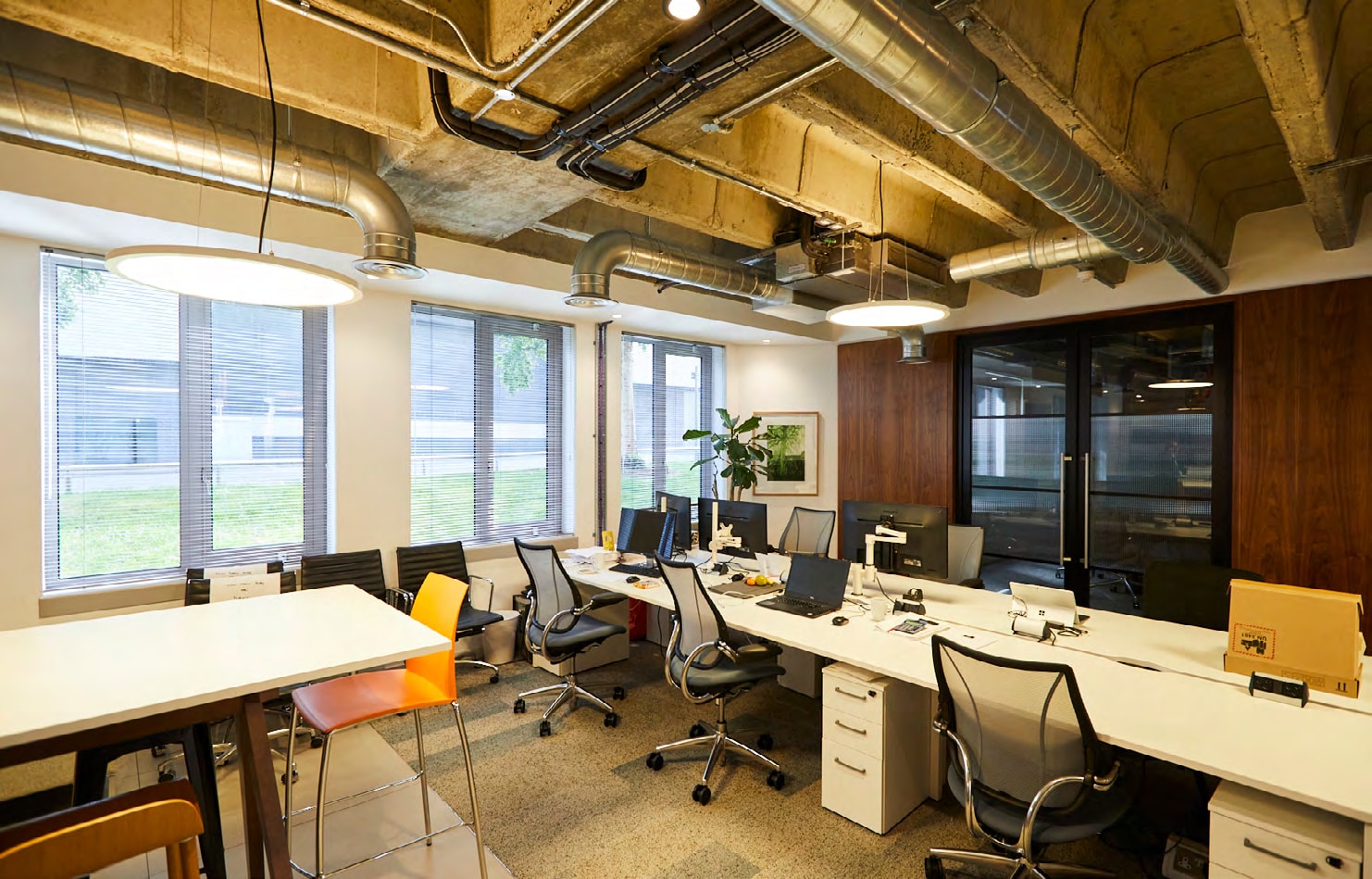 College Rd, Guildford à louer Photo intérieure- Image 1 de 7