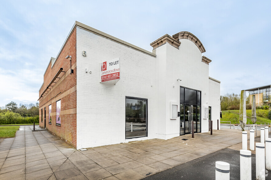 Sandbrook Way, Rochdale for lease - Primary Photo - Image 1 of 3