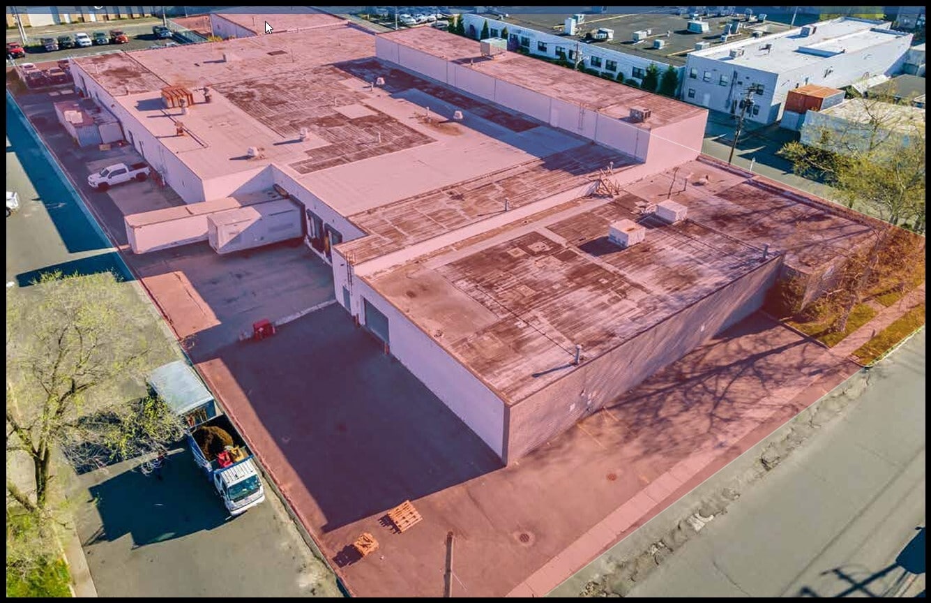 95 State St, Westbury, NY for lease Primary Photo- Image 1 of 15