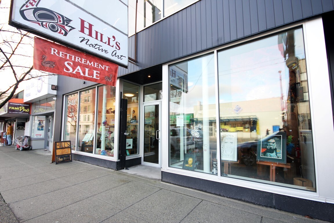 112-120 E Broadway, Vancouver, BC à vendre Photo du bâtiment- Image 1 de 1