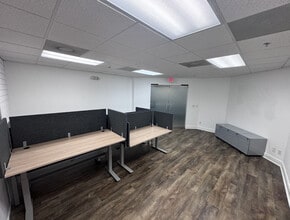819 SW Federal Hwy, Stuart, FL for lease Interior Photo- Image 2 of 7