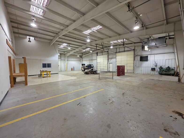 265 Pine Dr, Piedmont, SC à louer - Photo du bâtiment - Image 3 de 7