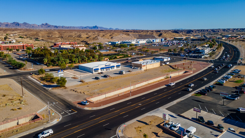 2747 Miracle Mile, Bullhead City, AZ for sale - Building Photo - Image 1 of 3