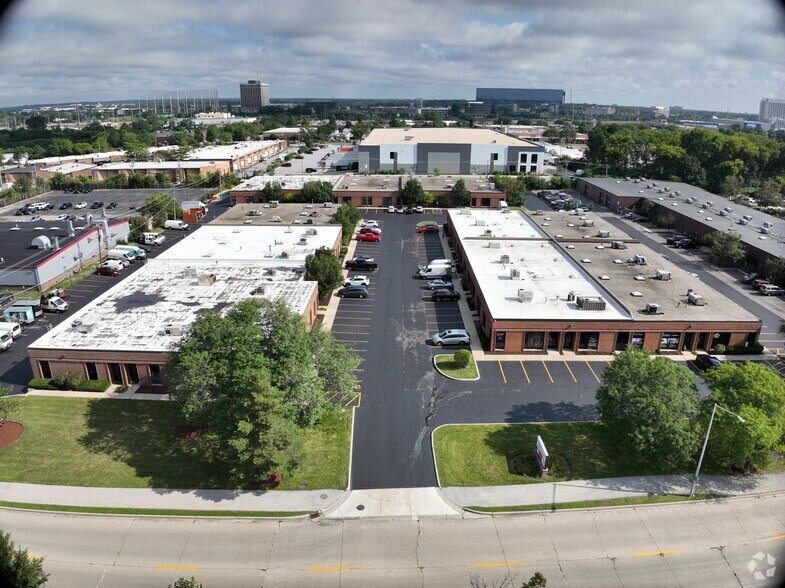 1200-1258 Remington Rd, Schaumburg, IL à louer - Communauté Matterport - Image 2 de 31