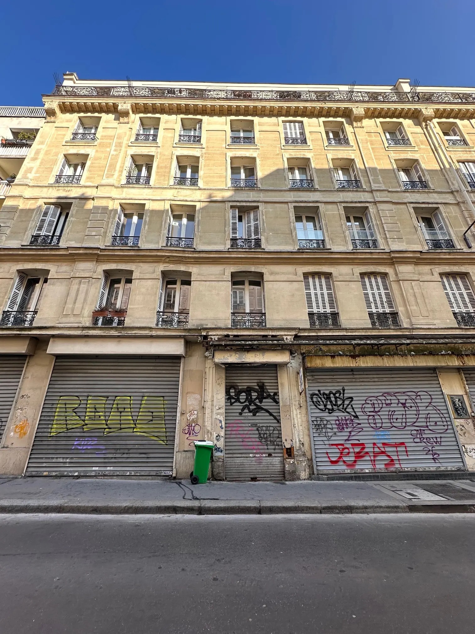 2 Rue Pierre Picard, Paris for lease Building Photo- Image 1 of 7