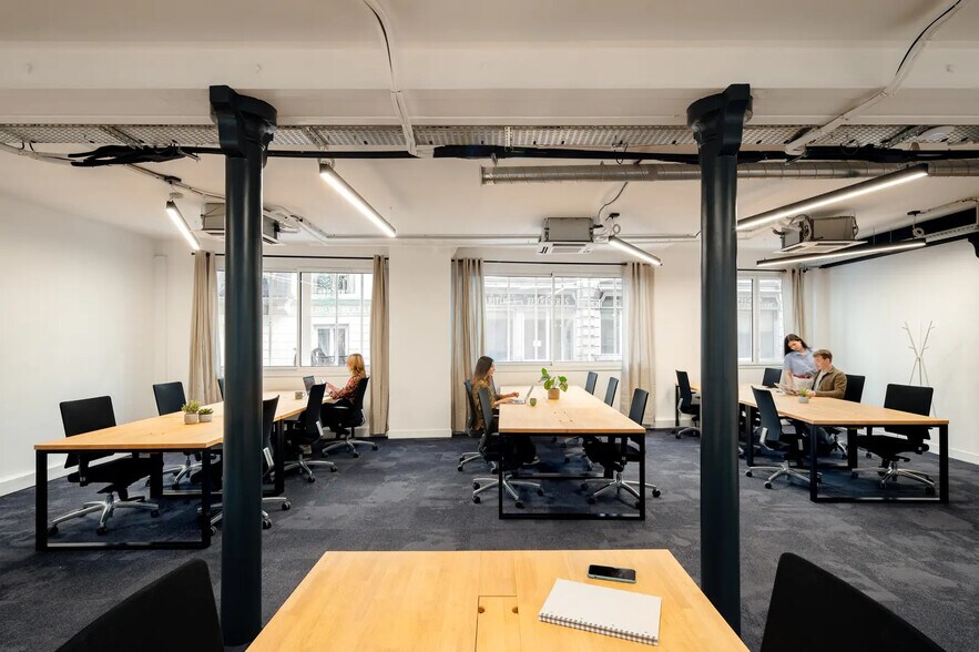 17 Rue Richer, Paris for lease - Building Photo - Image 1 of 6