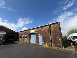 Plus de détails pour Tyn Y Bonau Rd, Pontarddulais - Local d'activités à louer