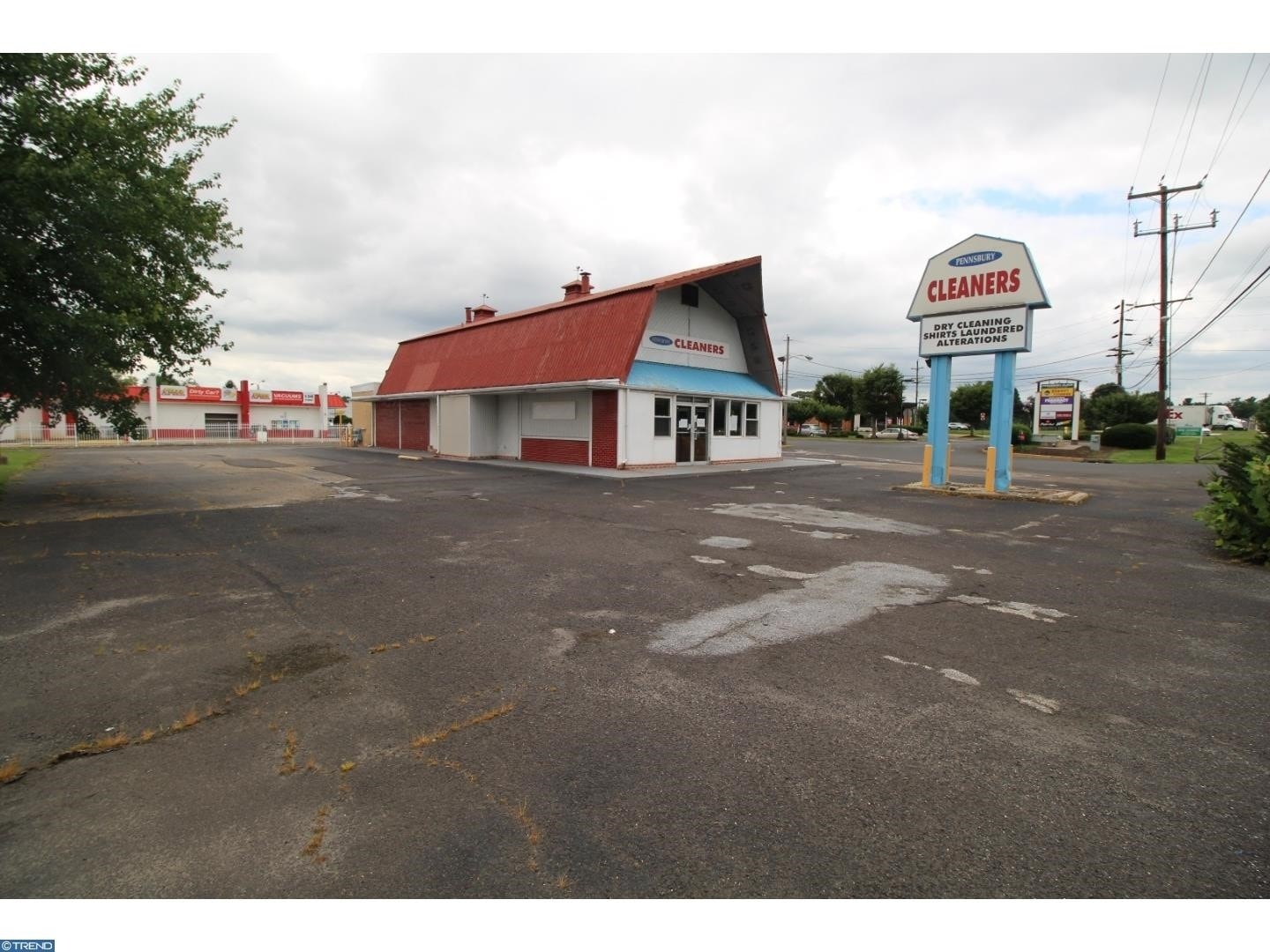 905 W Trenton Ave, Morrisville, PA for lease Primary Photo- Image 1 of 26