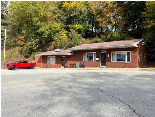 10501 Station St, North Huntingdon, PA for sale - Building Photo - Image 1 of 22