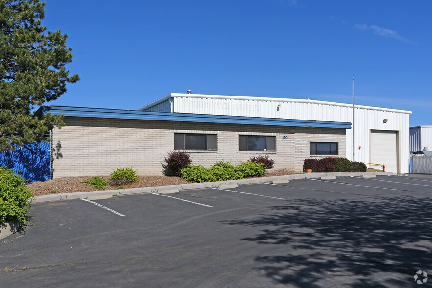901 Meredith Way, Sparks, NV à vendre - Photo du bâtiment - Image 2 de 18