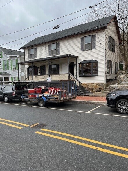 406 Mill St, Occoquan, VA à louer - Photo du bâtiment - Image 2 de 14