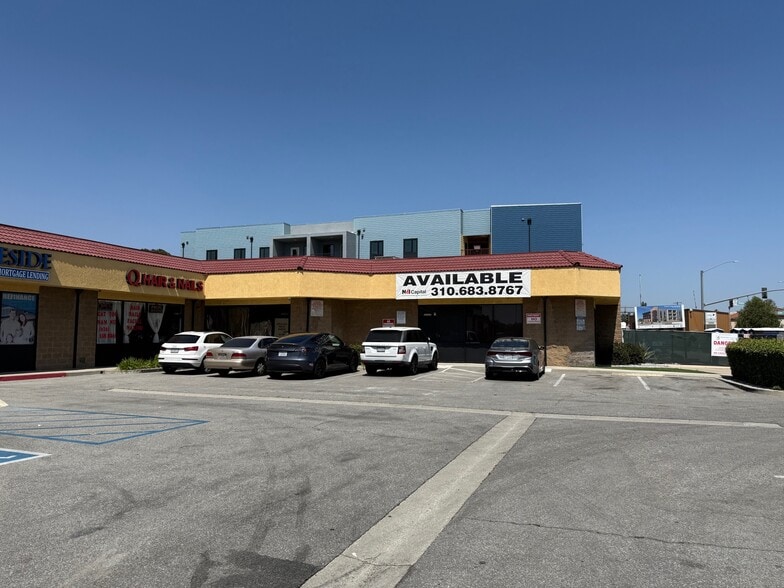 14607 Ramona Blvd, Baldwin Park, CA for lease - Building Photo - Image 1 of 4