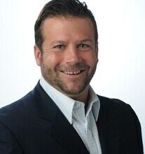 Tommy Holmes