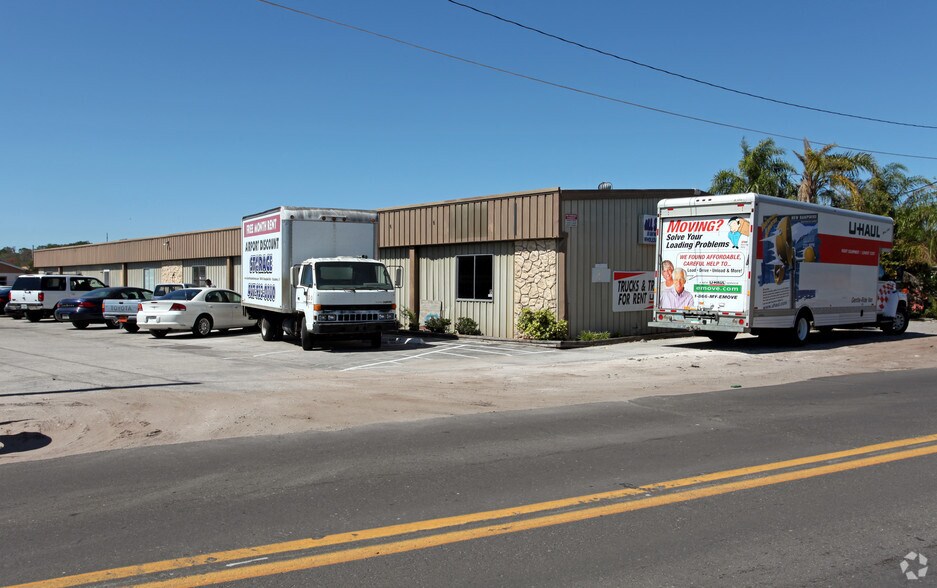 1004 N Hoagland Blvd, Kissimmee, FL à vendre - Photo principale - Image 1 de 2