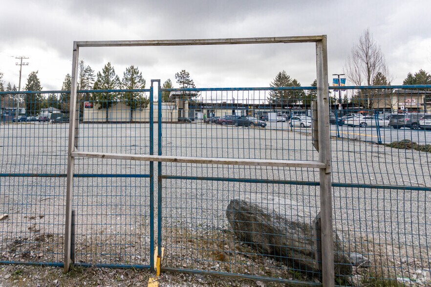 1960 Como Lake Ave, Coquitlam, BC à vendre - Photo principale - Image 1 de 1