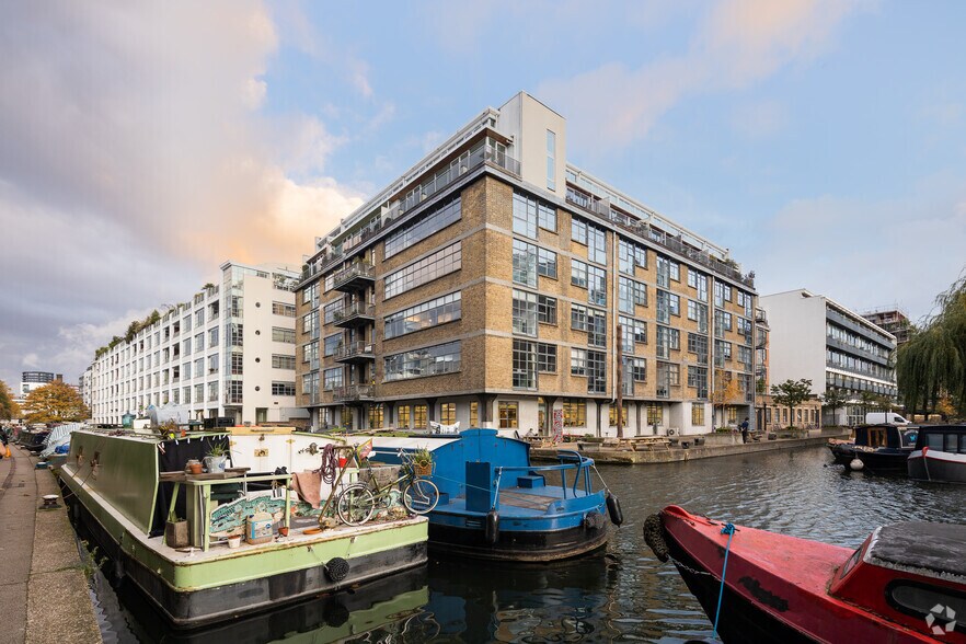 31-41 Wenlock Rd, Londres à vendre - Photo du bâtiment - Image 2 de 33