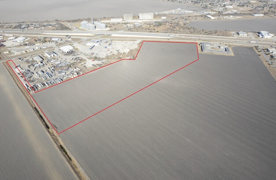 U.S. 77, Robstown, TX for sale - Building Photo - Image 2 of 4