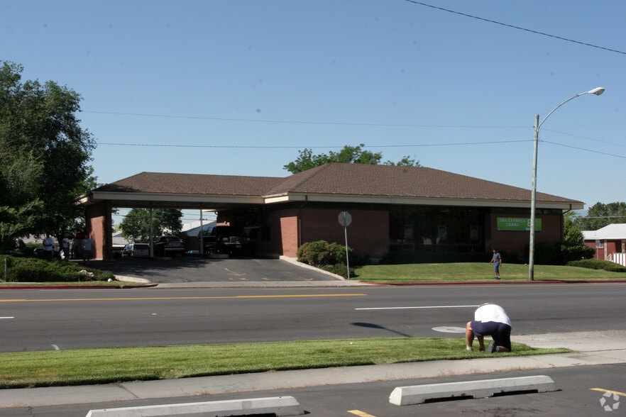 159 W Center St, Midvale, UT for lease - Building Photo - Image 2 of 14