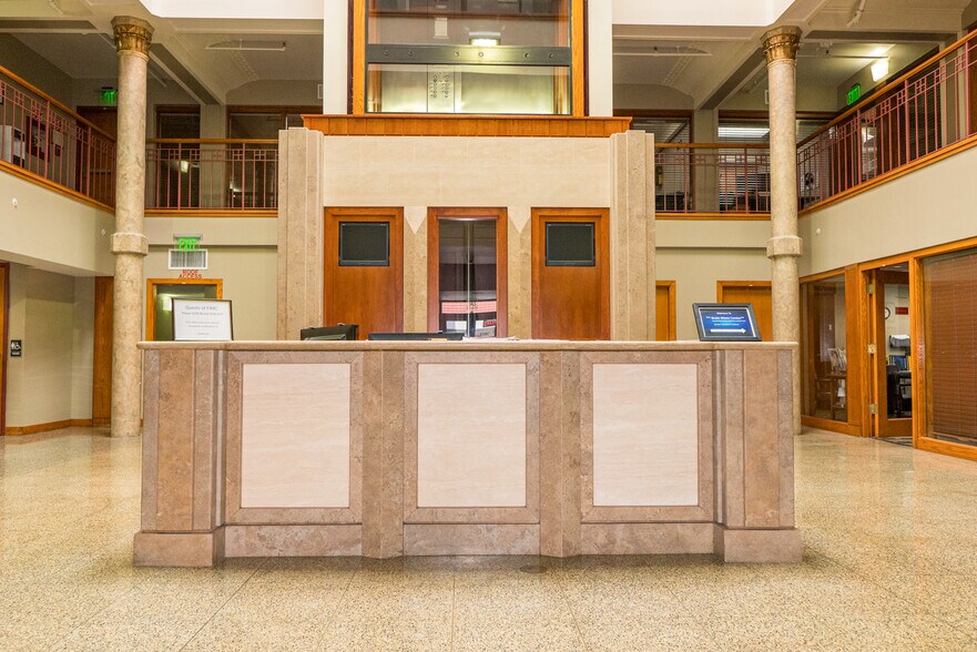 1440 Main St, Sarasota, FL à louer - Photo intérieure - Image 3 de 5