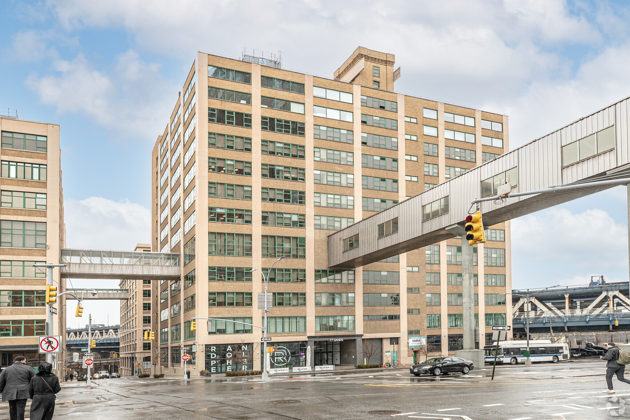 77 Sands St, Brooklyn, NY for lease Primary Photo- Image 1 of 5